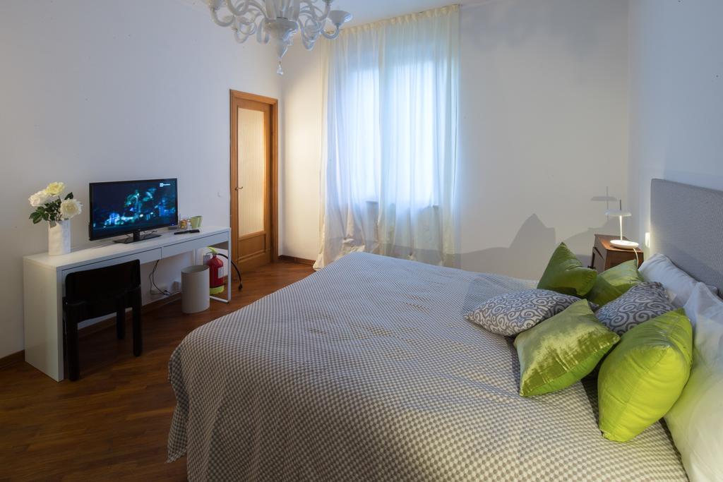 Bed and Breakfast La Sapienza Сієна Номер фото