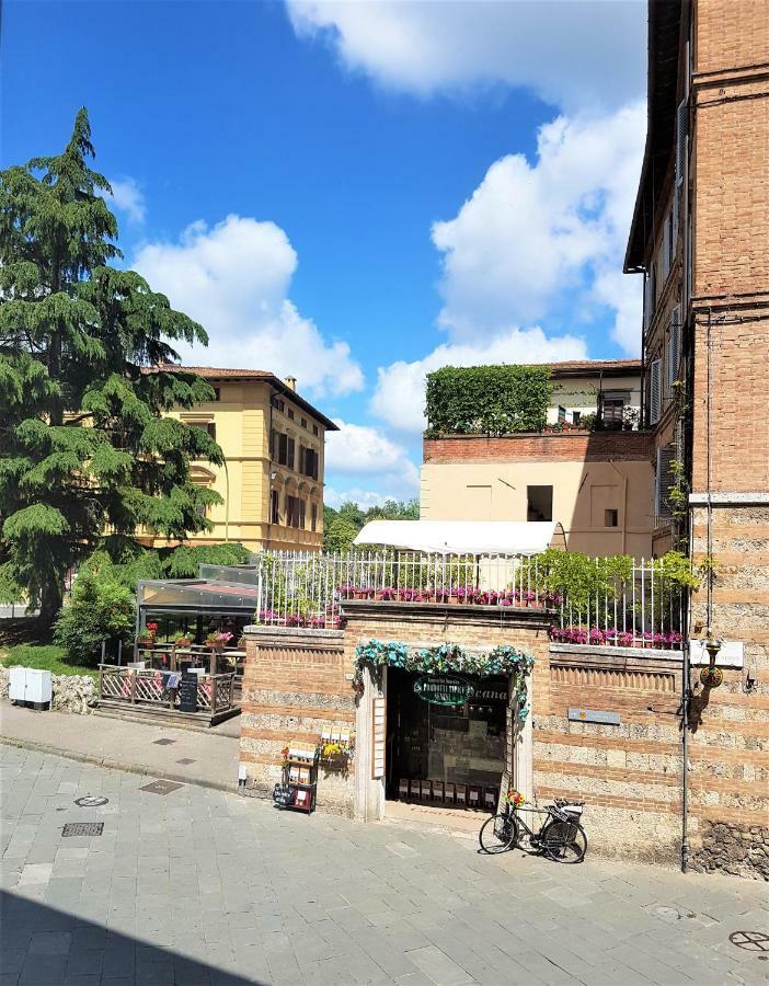 Bed and Breakfast La Sapienza Сієна Екстер'єр фото